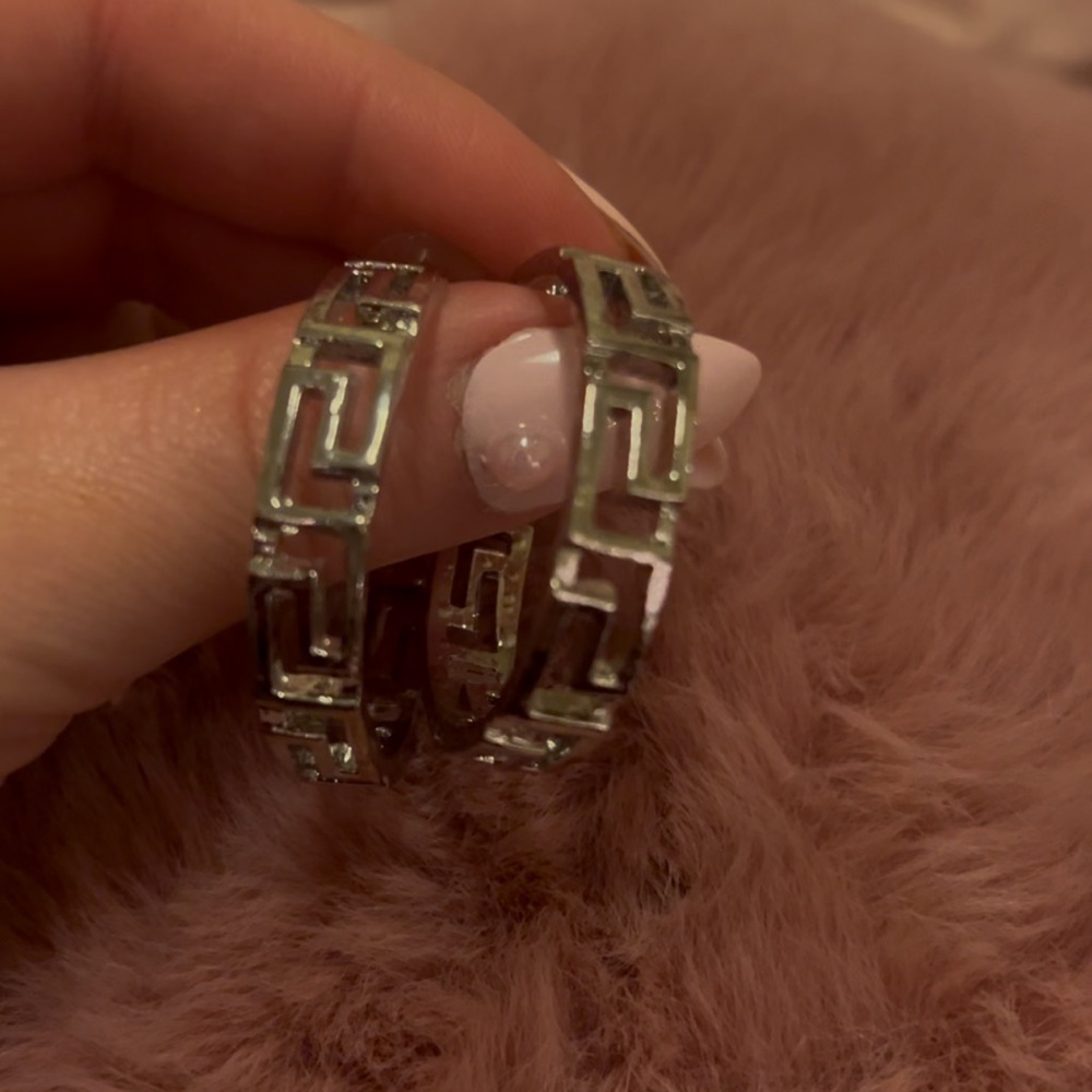 Greek Key hoops - Picture 4 of 5